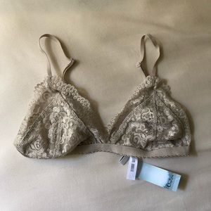 Aritzia Intimates & Sleepwear - Aritzia Lace Bralette Aritzia Intimates & Sleepwear - Aritzia Lace Bralette
